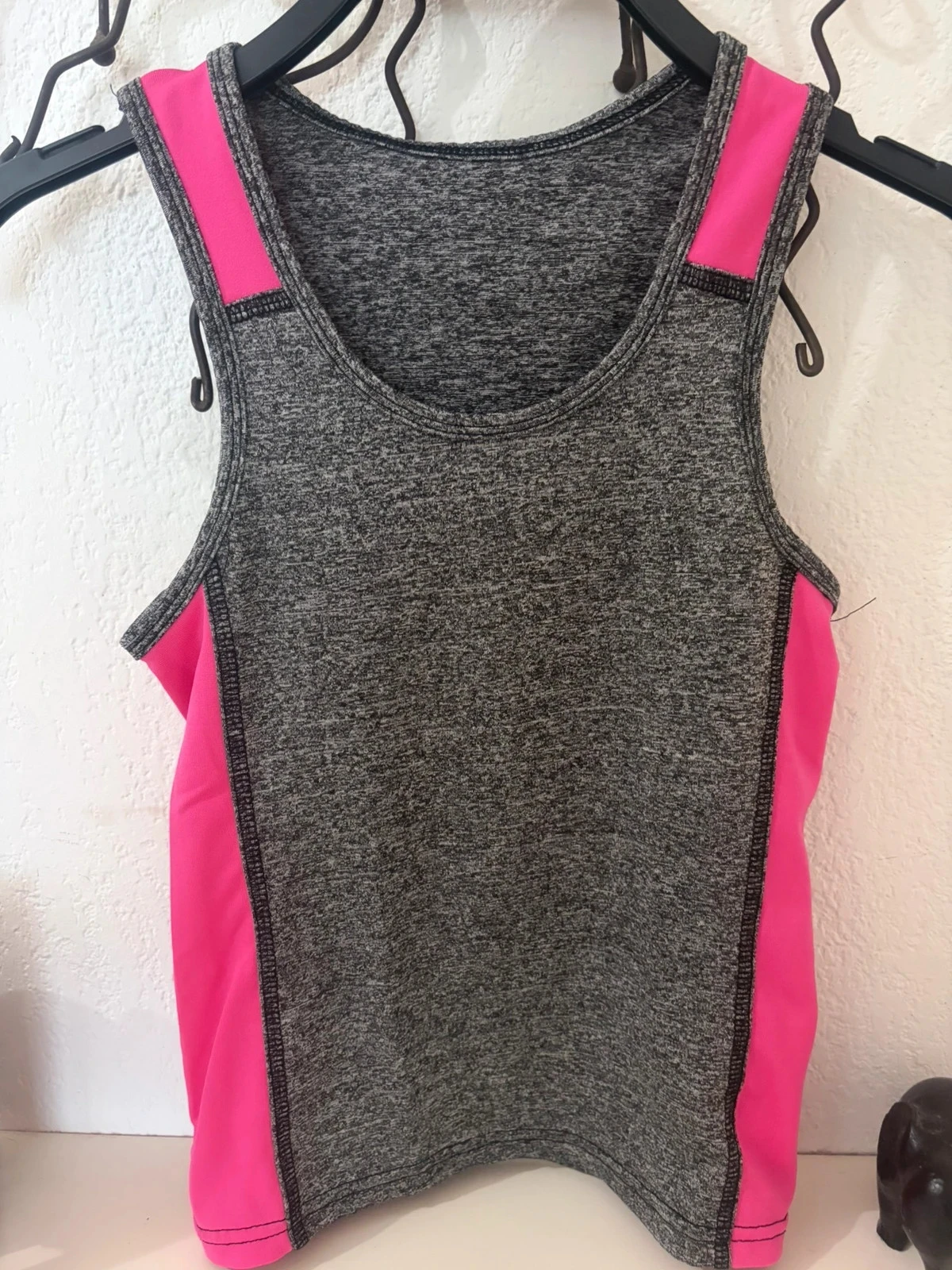 Two-tone Sports Tank Top Gray & Pink - Size 8 Years – photo 3